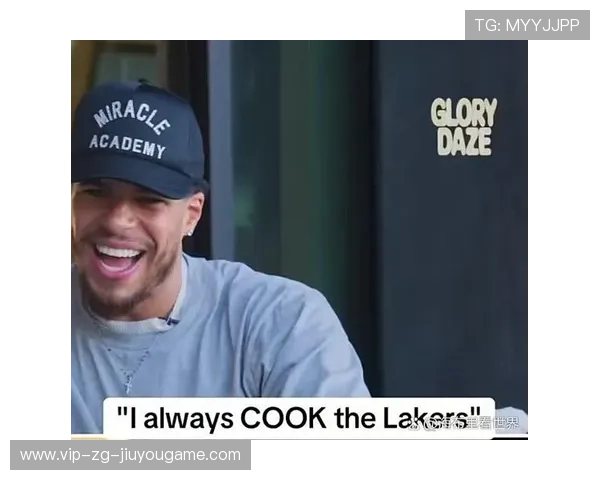 小迈克尔·波特绕掩护空位三分命中，篮网领先