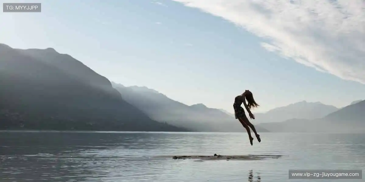 💬边看边聊,弹幕狂欢点燃观赛热情!🎉